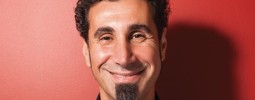 Serj Tankian dokončuje sólovku Harakiri, těšte se v létě